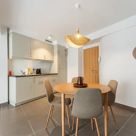 Charmant & Centraal Appartement Aan Zee - 4P Ostend Exterior photo